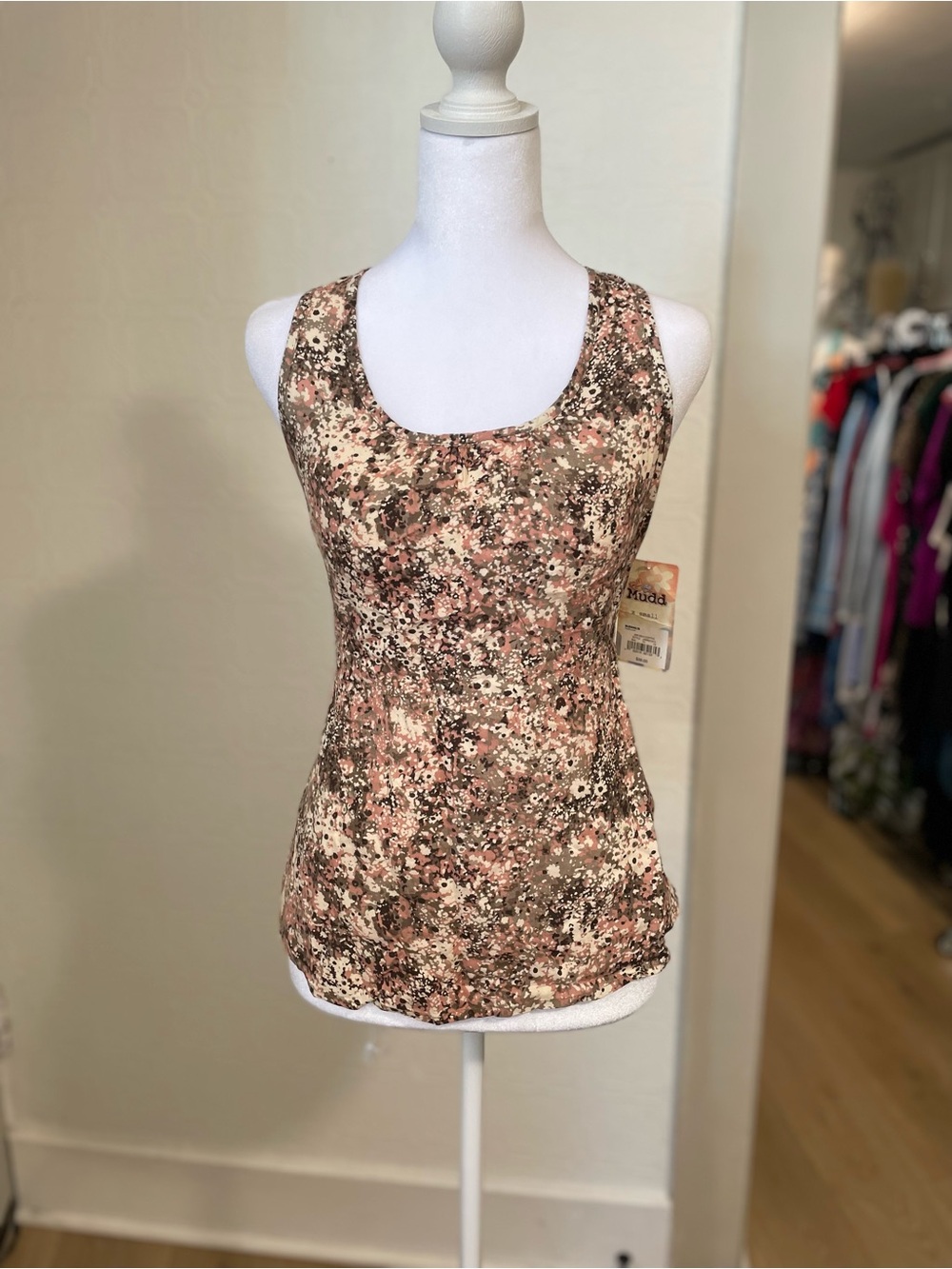 Mudd Floral Scoop Neck Tank Top - Pink Brown